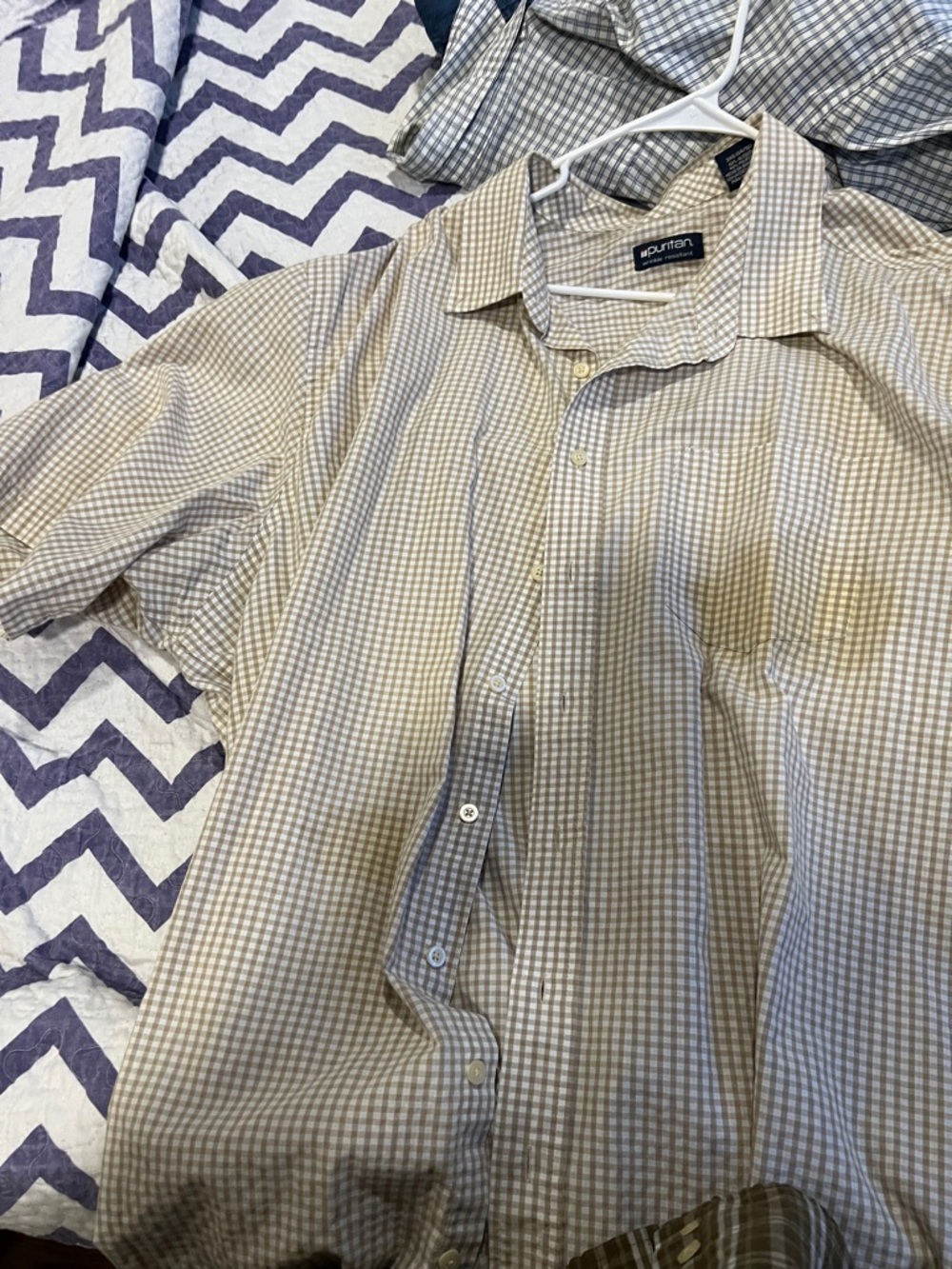 Saxx Beige and White Gingham Short-Sleeve Button-Down Shirt